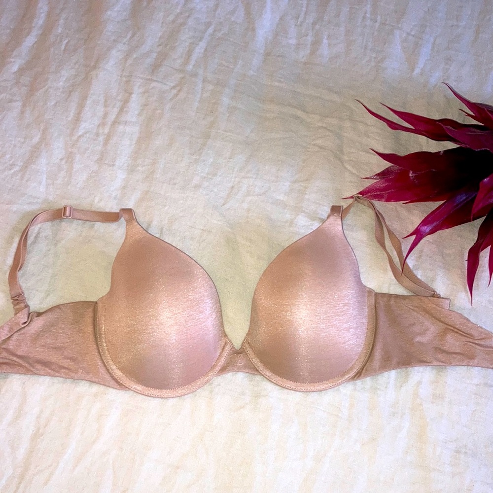Victoria secret uplift bra